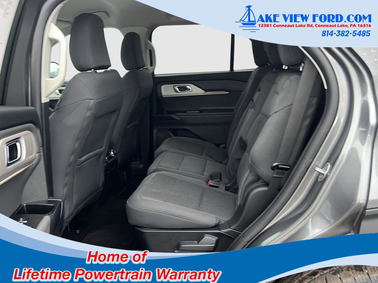 Used 2025 Ford Explorer Active image 38