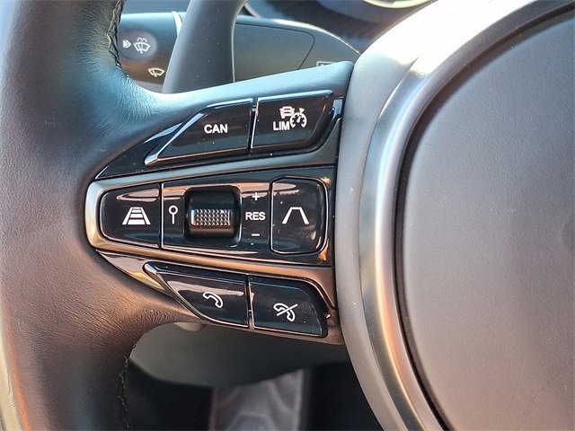 Used 2021 Aston Martin DBX image 17