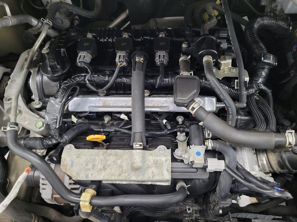 Used 2021 Nissan Versa SV FWD image 30