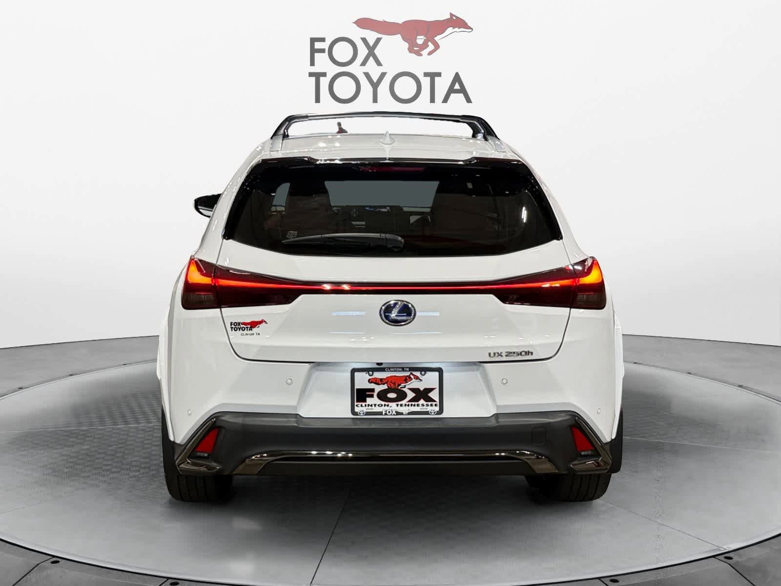 Used 2022 Lexus UX 250h F Sport w/ F Sport Premium Package AWD/4WD image 5