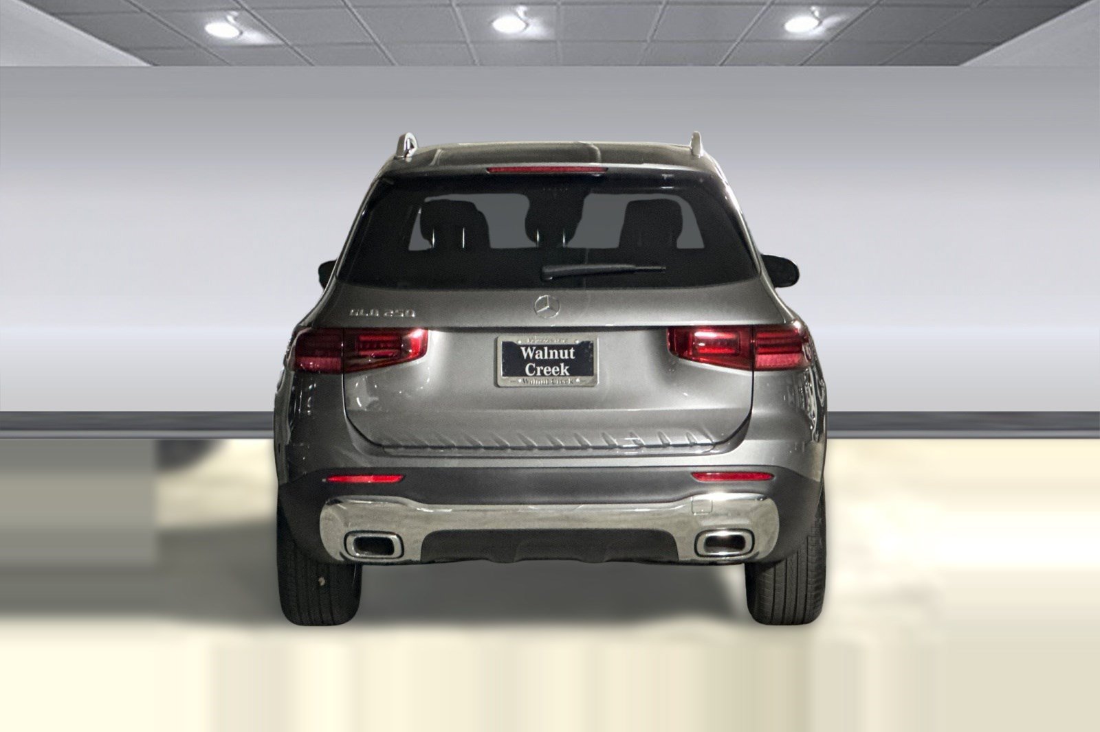New 2026 Mercedes-Benz GLB 250 image 9