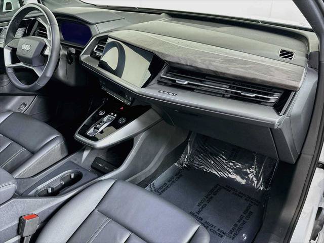 Certified 2024 Audi Q4 e-tron Prestige w/ Black Optic Package AWD/4WD image 28