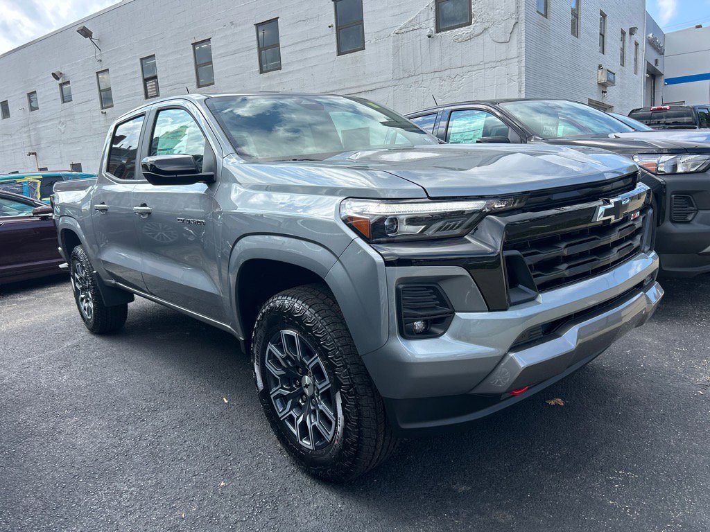 New 2026 Chevrolet Colorado Z71 image 1