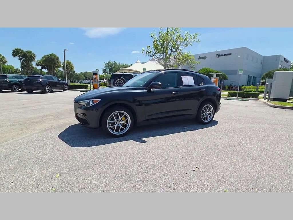 Used 2019 Alfa Romeo Stelvio Sport w/ Quick Order Package 22J Sport AWD/4WD image 45