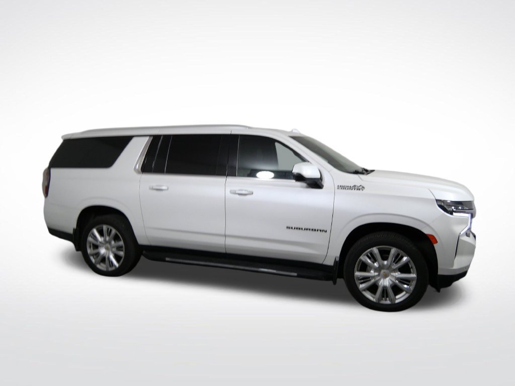 Used 2021 Chevrolet Suburban High Country AWD/4WD image 2
