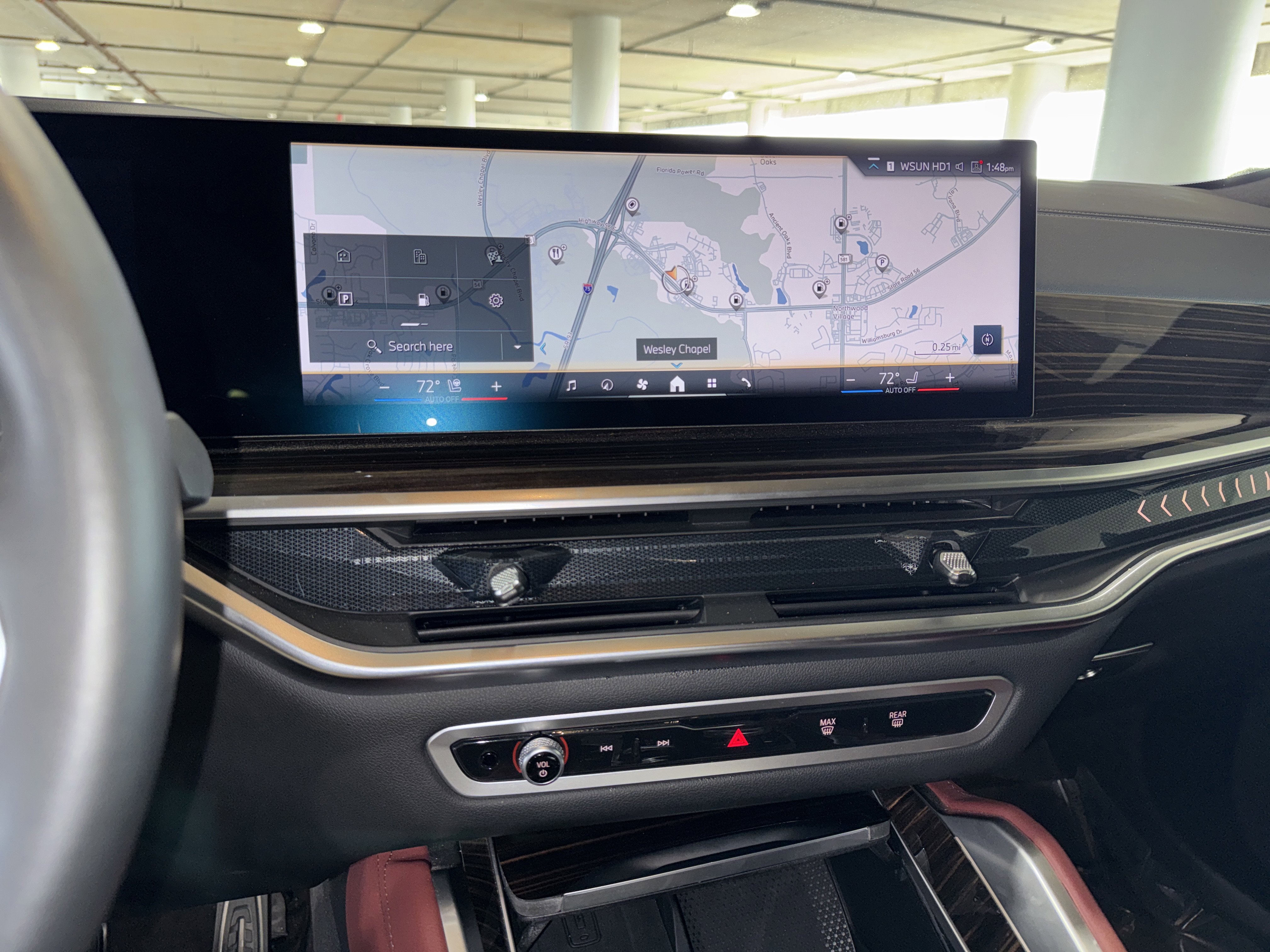 Certified 2025 BMW X6 xDrive40i image 26