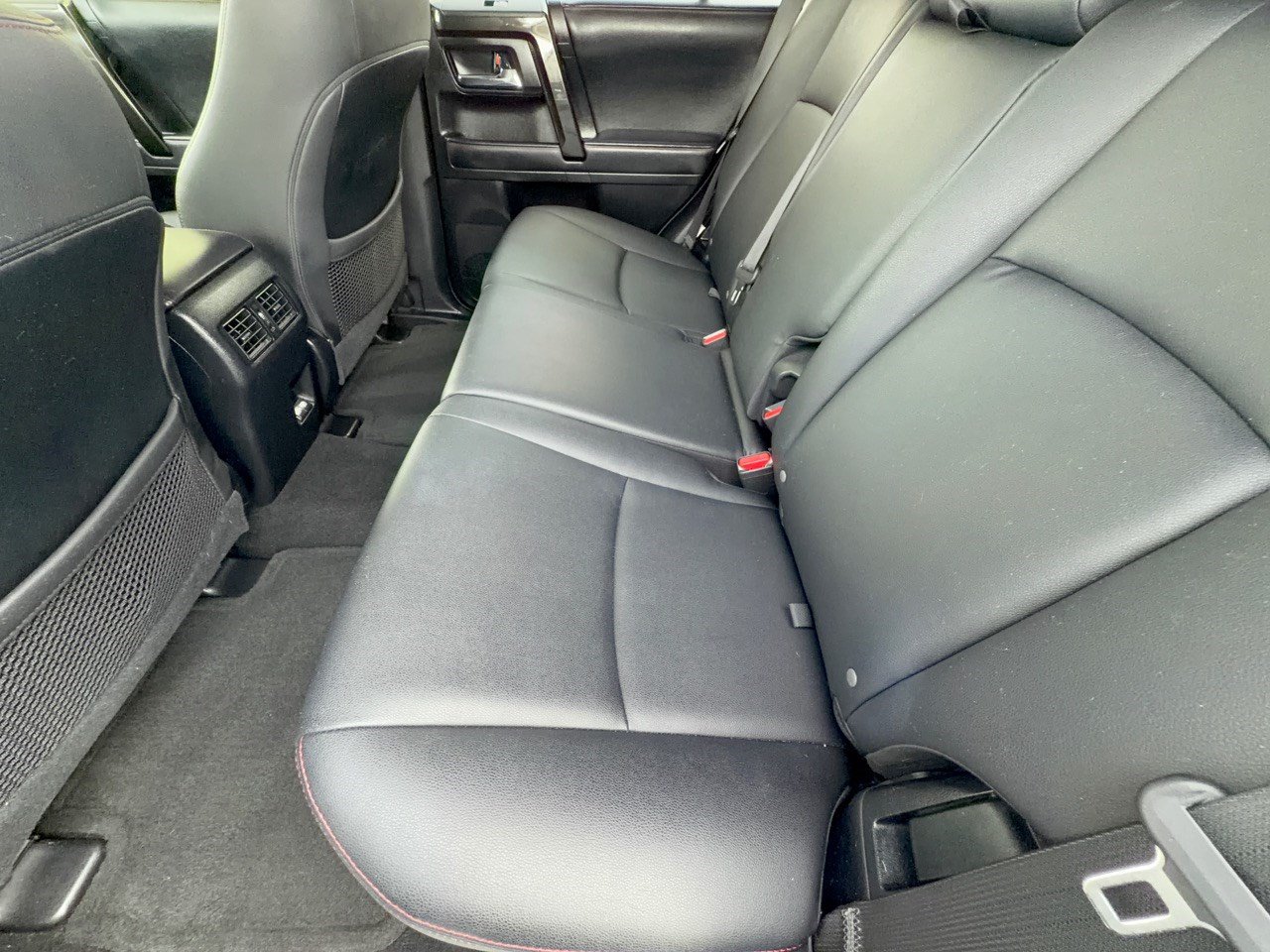 Certified 2022 Toyota 4Runner TRD Off-Road Premium AWD/4WD image 25