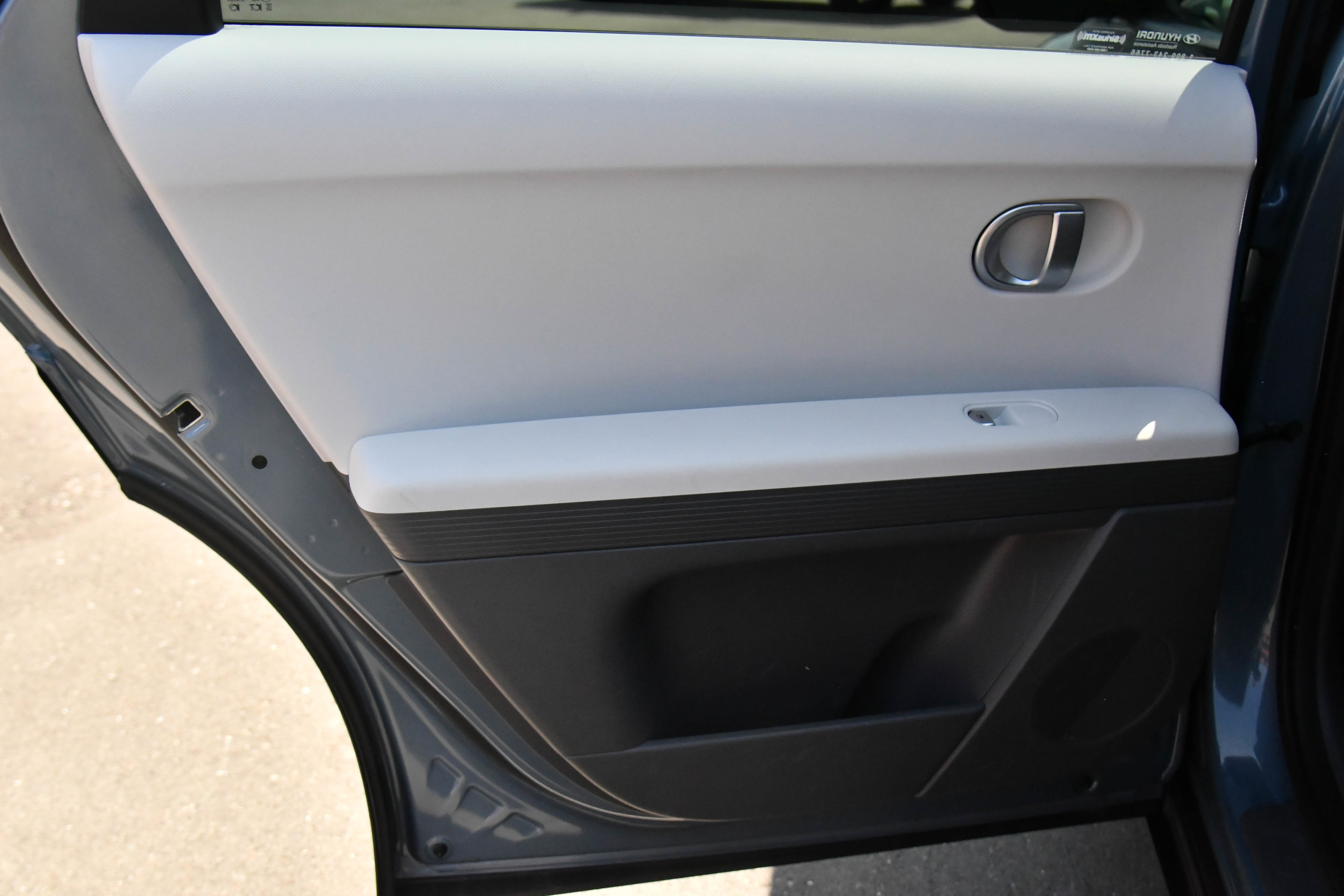 Used 2024 Hyundai Ioniq 5 SEL RWD image 38