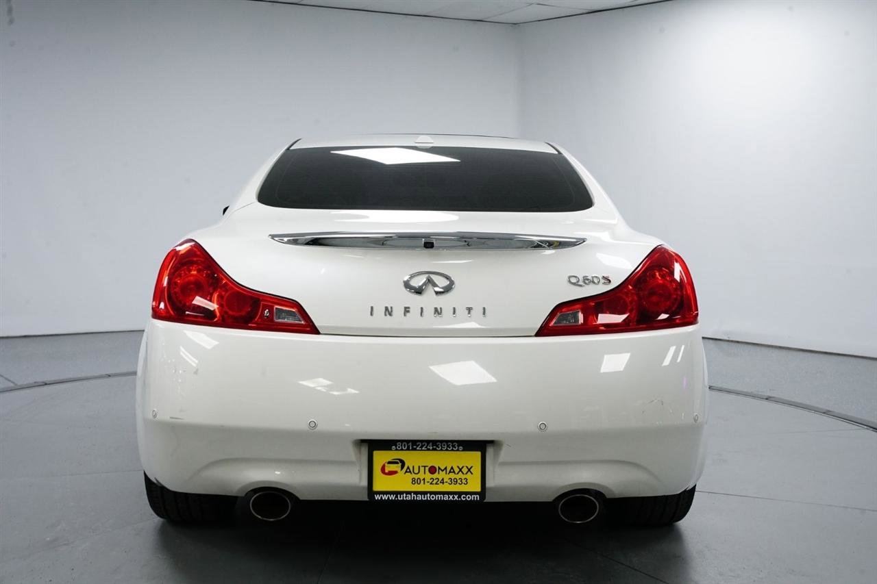 Used 2015 INFINITI Q60 Journey w/ Premium Package RWD image 6