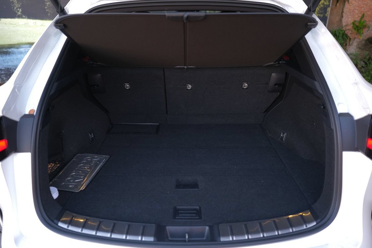 Used 2022 Lexus NX 450h+ AWD w/ Vision Package image 34