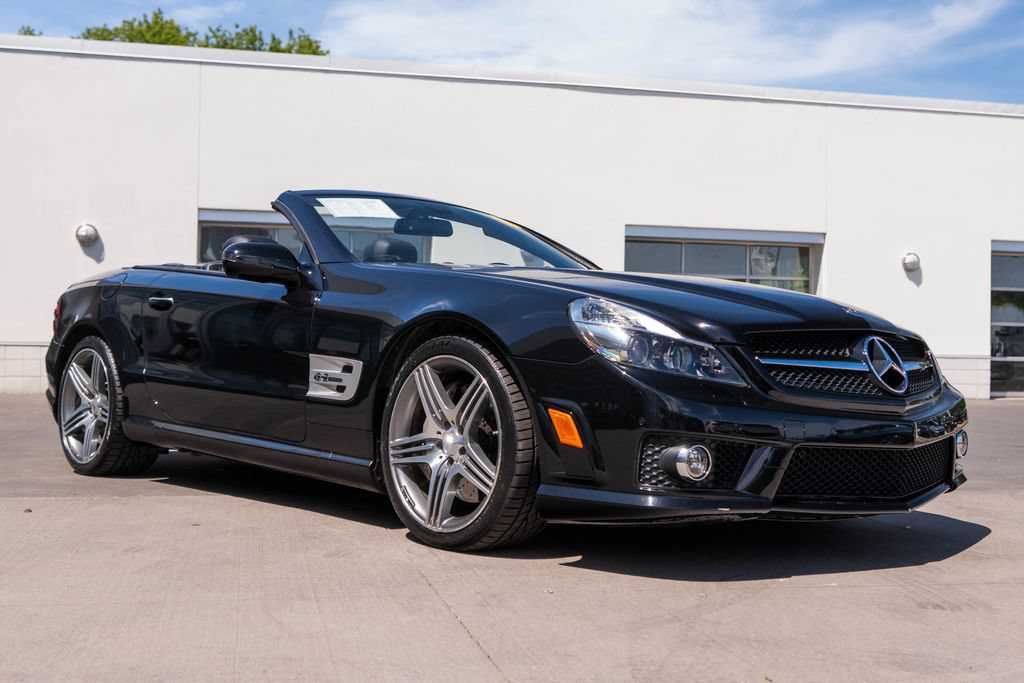 Used 2011 Mercedes-Benz SL 63 AMG image 2