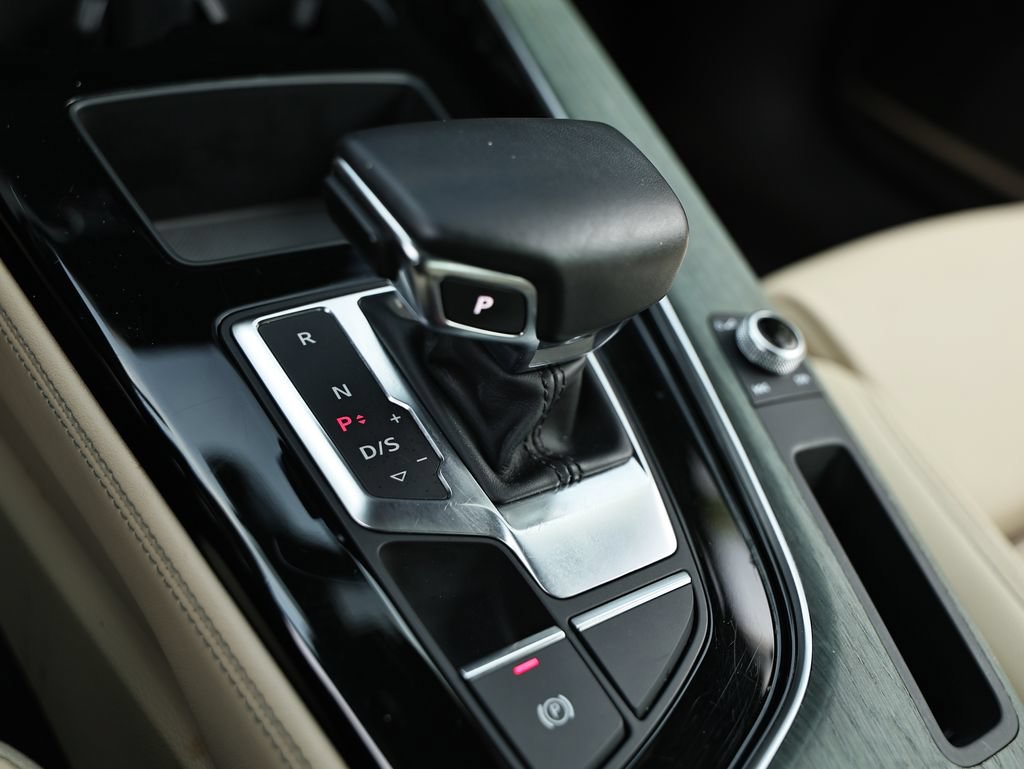 Used 2023 Audi A4 2.0T Premium Plus AWD/4WD image 39