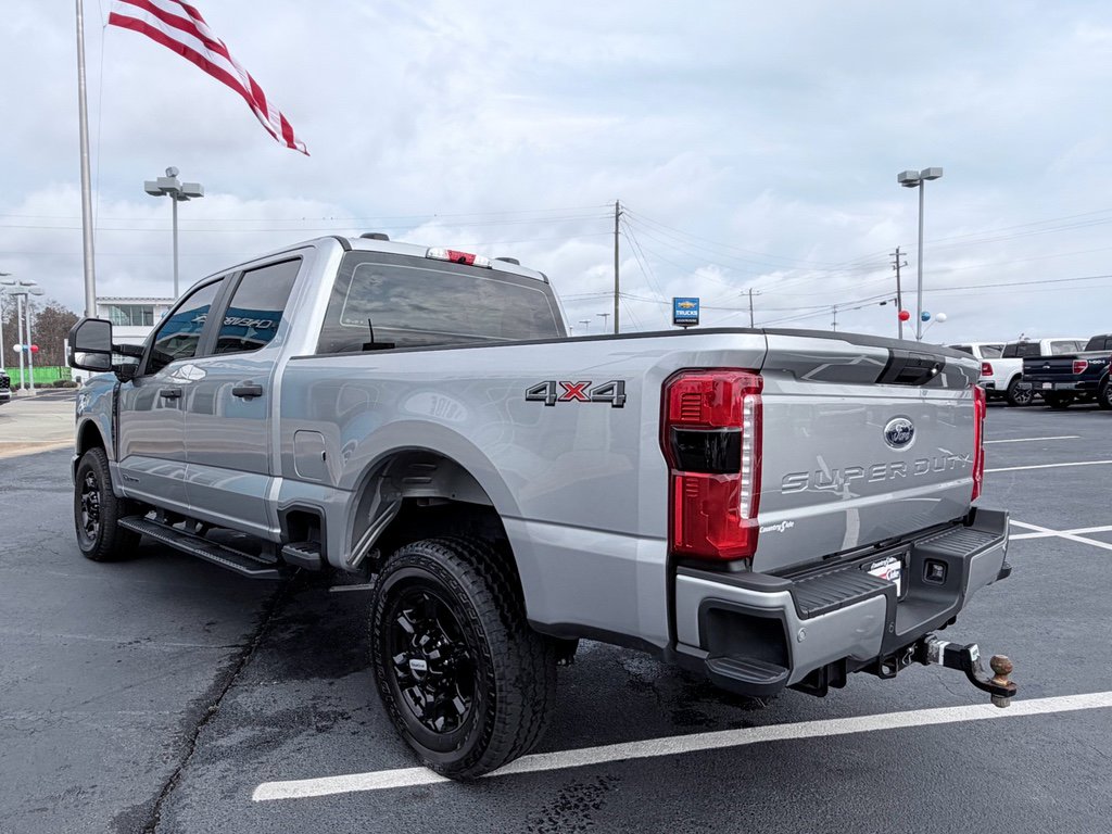 Used 2024 Ford F250 XL w/ STX Appearance Package image 7