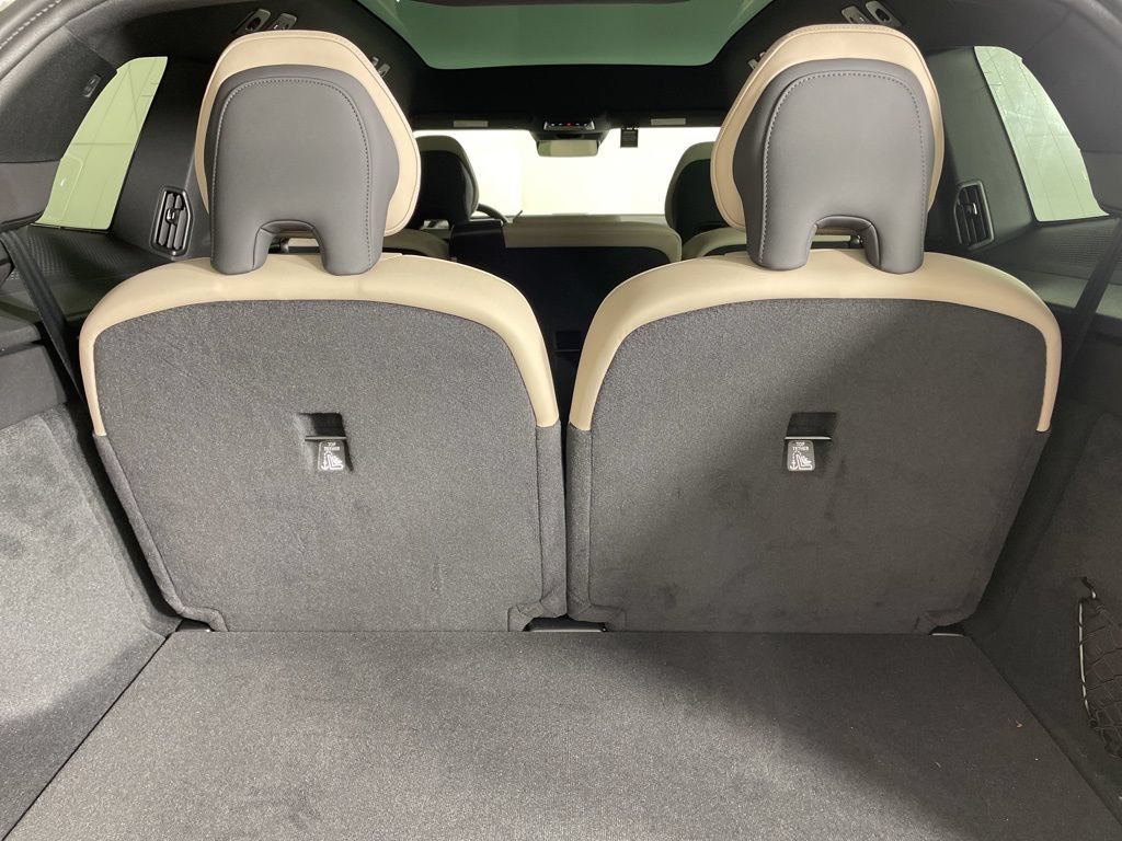 Used 2025 Volvo EX90 Plus AWD/4WD image 19