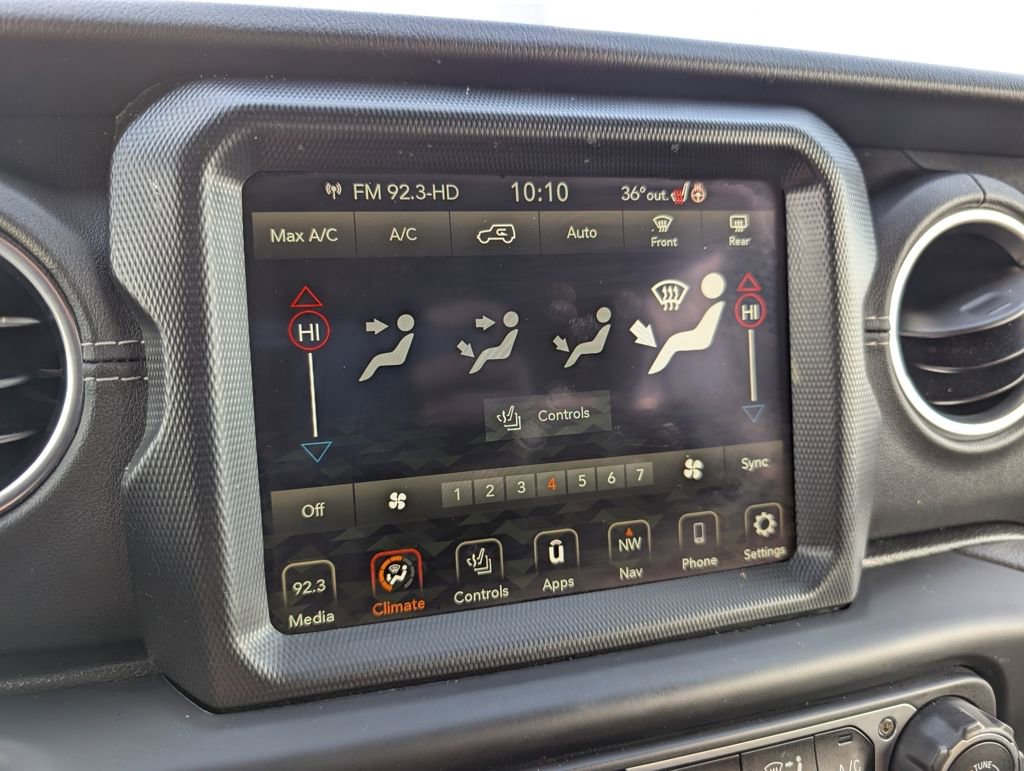 Used 2021 Jeep Wrangler Unlimited Sahara w/ Cold Weather Group image 27