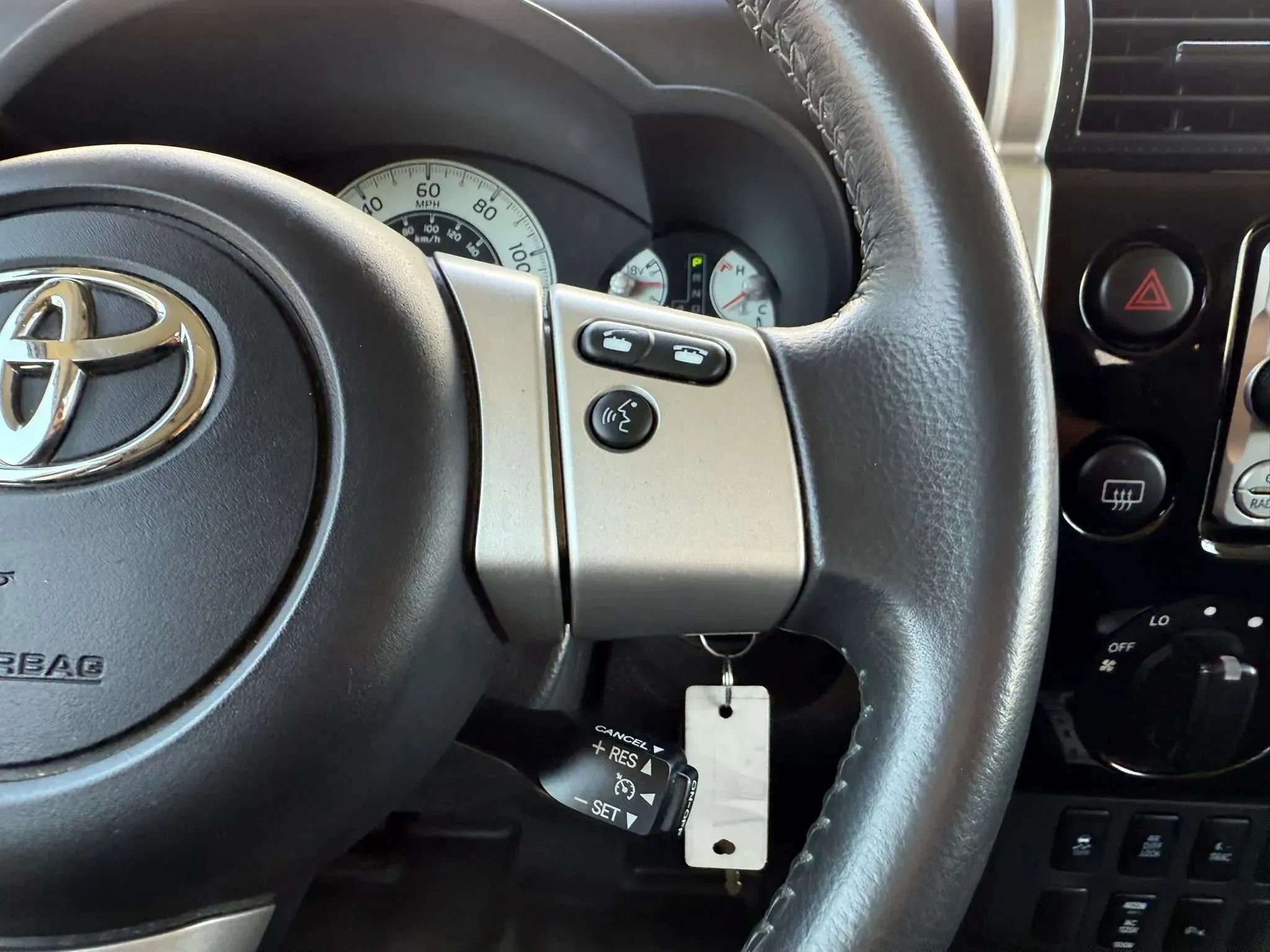 Used 2014 Toyota FJ Cruiser 4WD w/ Upgrade Package image 25