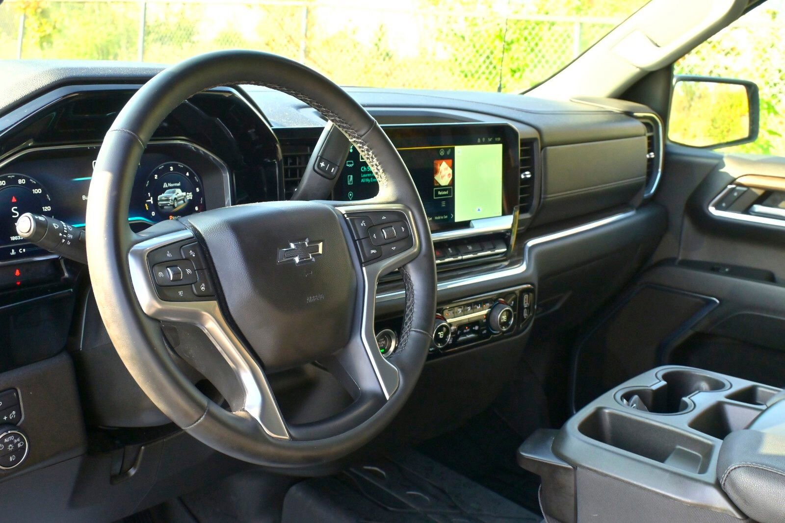 Used 2024 Chevrolet Silverado 1500 RST w/ Protection Package image 26