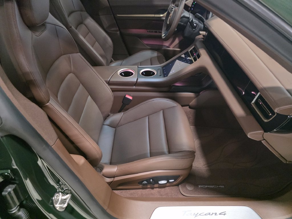 New 2026 Porsche Taycan AWD/4WD image 16
