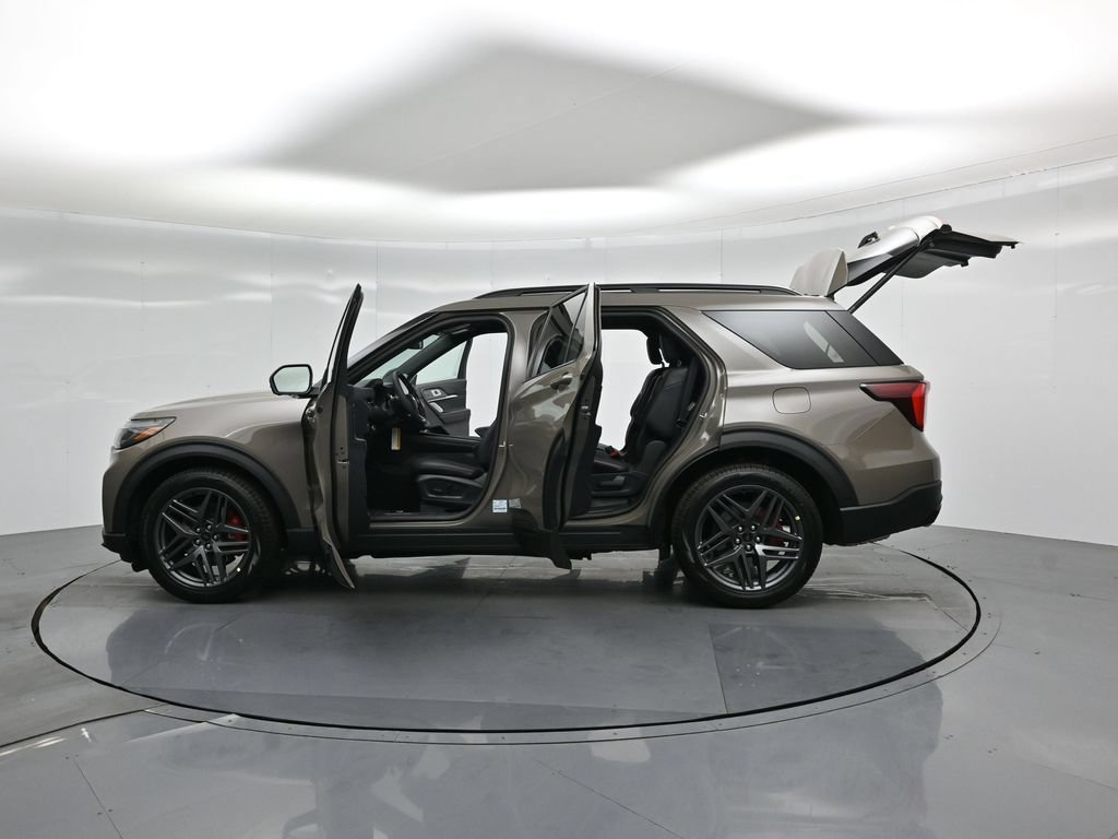 New 2026 Ford Explorer ST w/ Sun And Sound Package AWD/4WD image 36