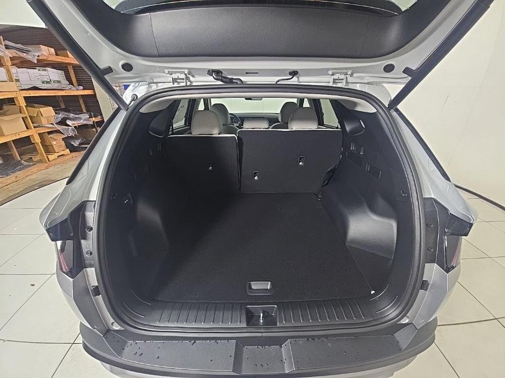 New 2026 Hyundai Tucson SEL FWD image 35