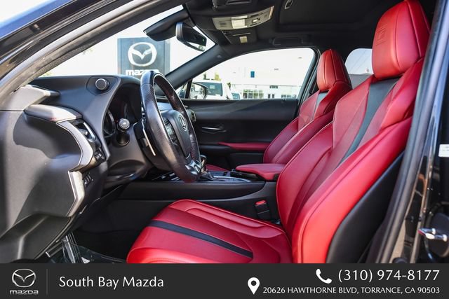 Used 2019 Lexus UX 200 F Sport w/ F Sport Premium Package FWD image 17