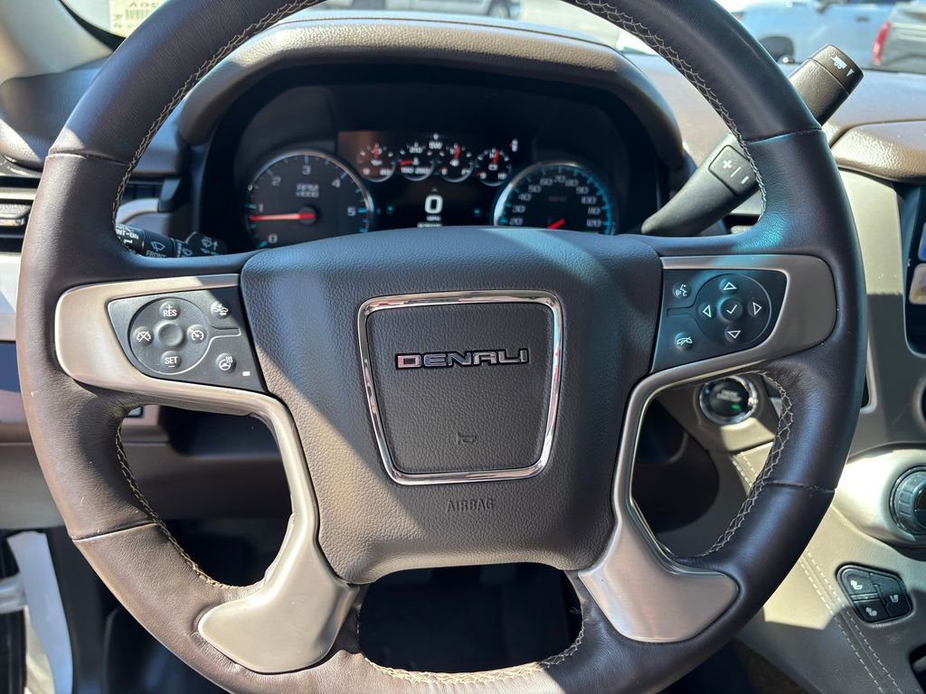 Used 2018 GMC Yukon Denali w/ Denali Ultimate Package image 14