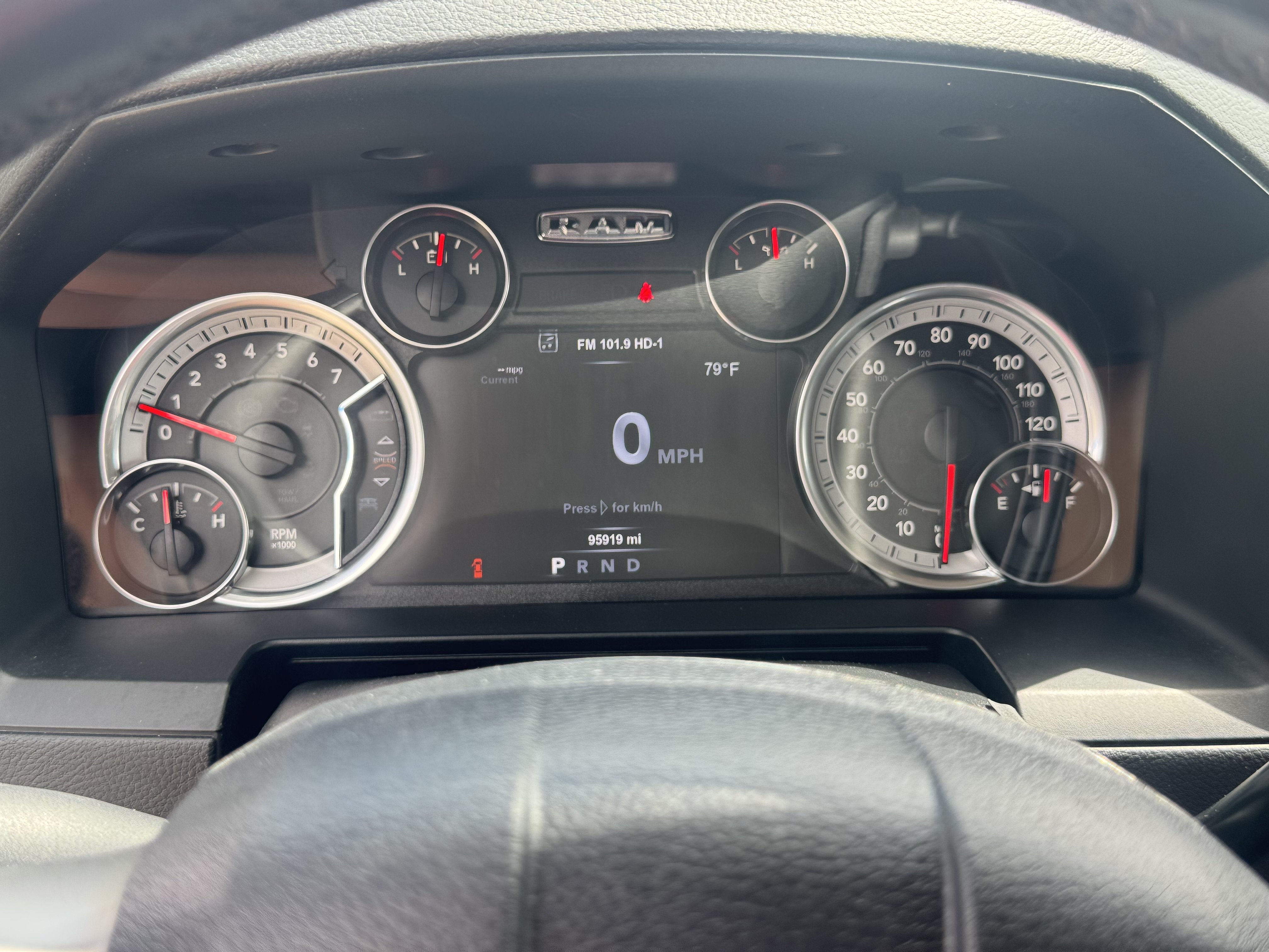 Used 2018 RAM 2500 Laramie w/ Sport Appearance Group AWD/4WD image 20