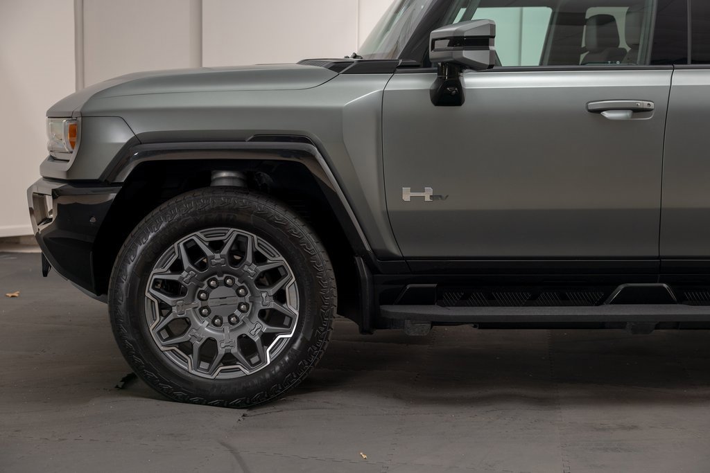 Used 2024 GMC Hummer EV 3X image 44