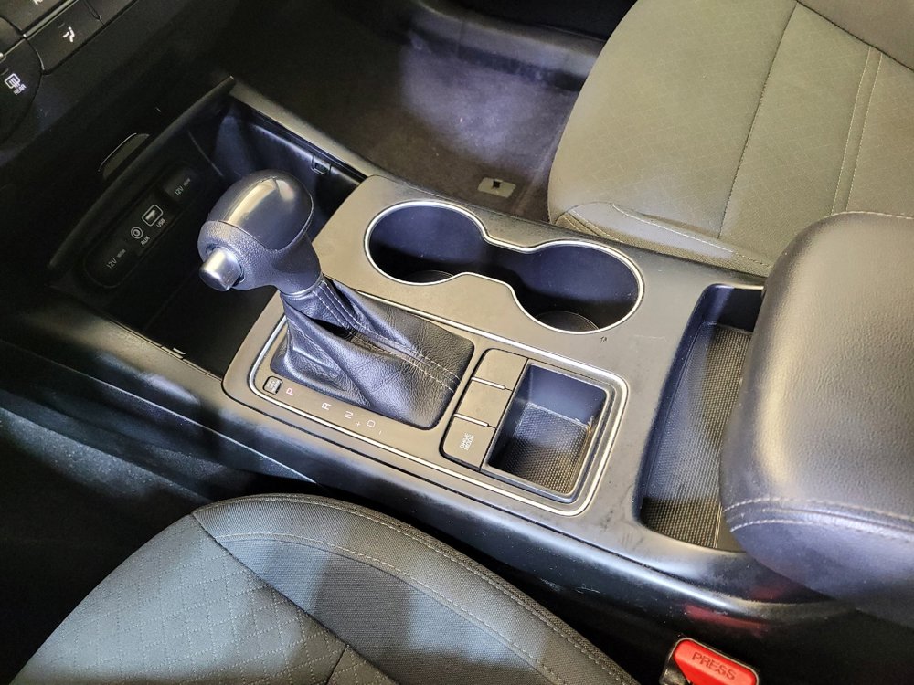 Used 2016 Kia Sorento LX image 26