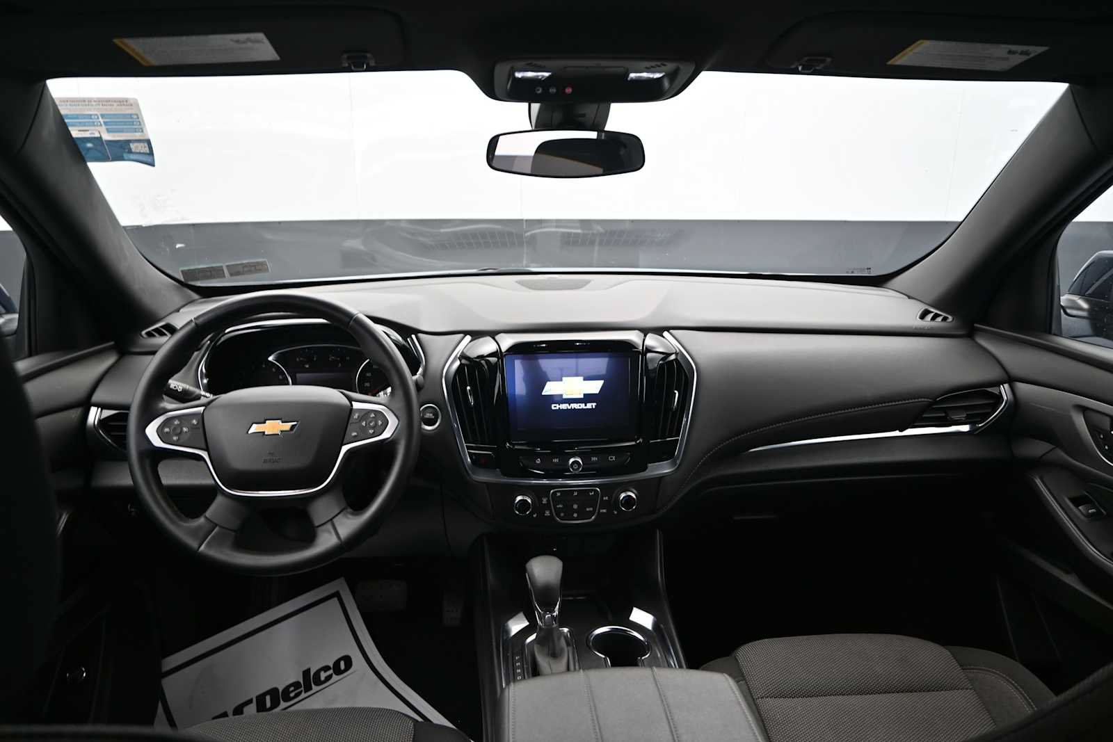 Used 2023 Chevrolet Traverse LT AWD/4WD image 24