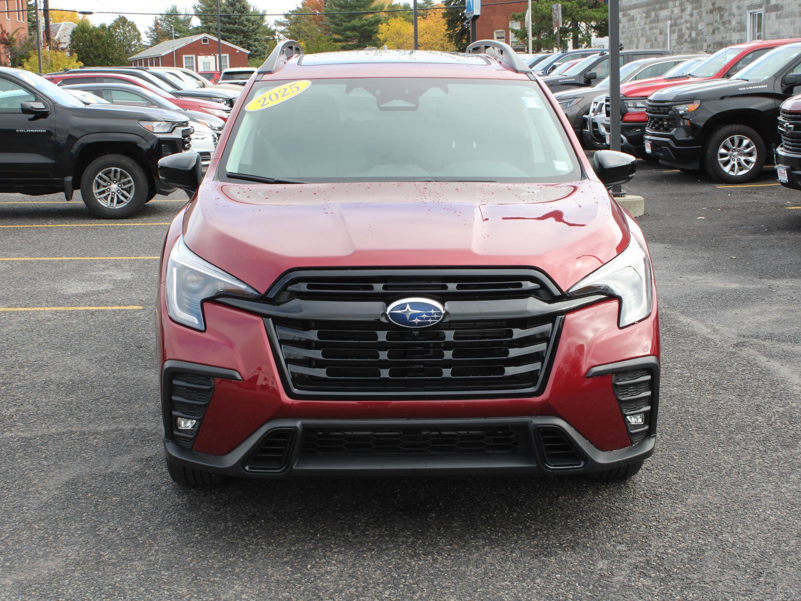 Used 2025 Subaru Ascent Bronze Edition image 2