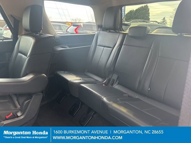 Used 2024 Ford Expedition XLT image 32