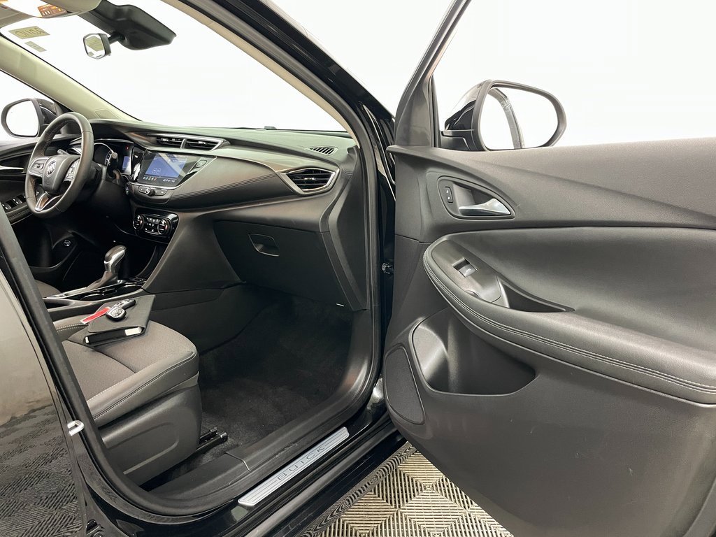 Used 2023 Buick Encore GX Select w/ Sport Touring Package image 34