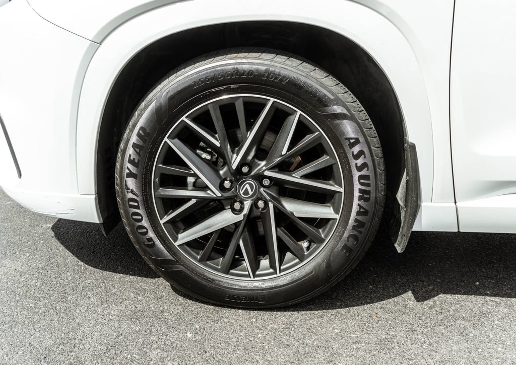 Used 2024 Lexus TX 350 AWD image 32