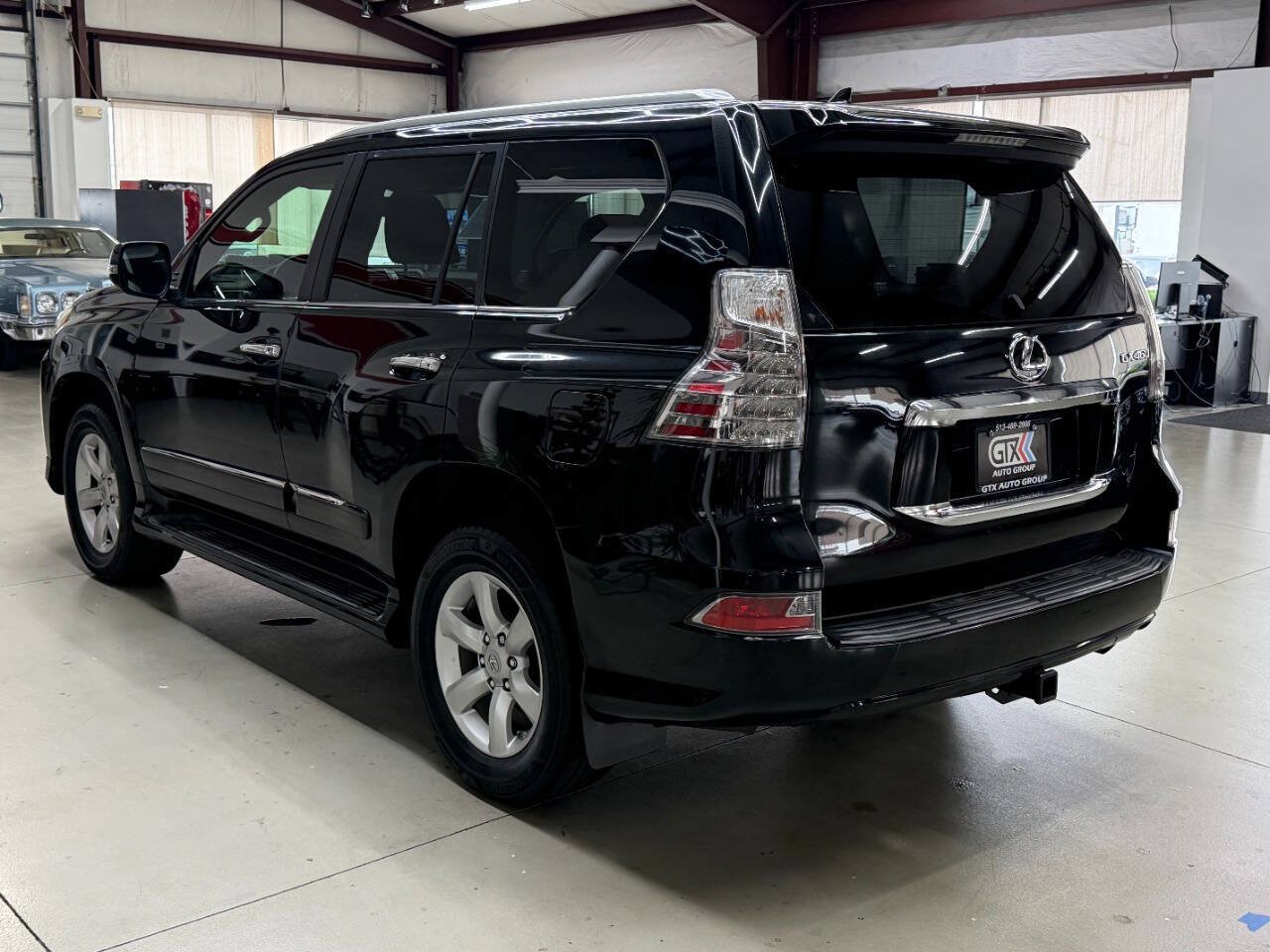 Used 2014 Lexus GX 460 AWD/4WD image 4