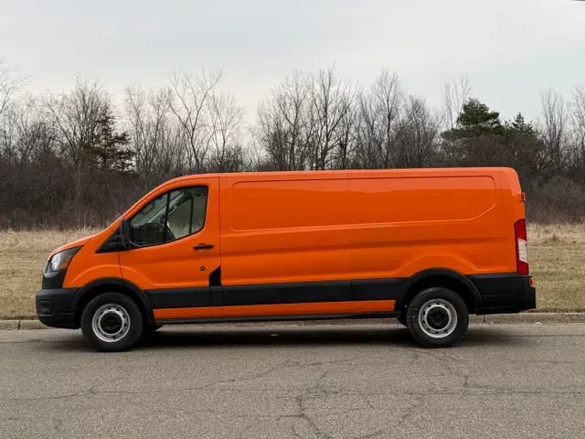 Used 2021 Ford Transit 150 Low Roof RWD image 6
