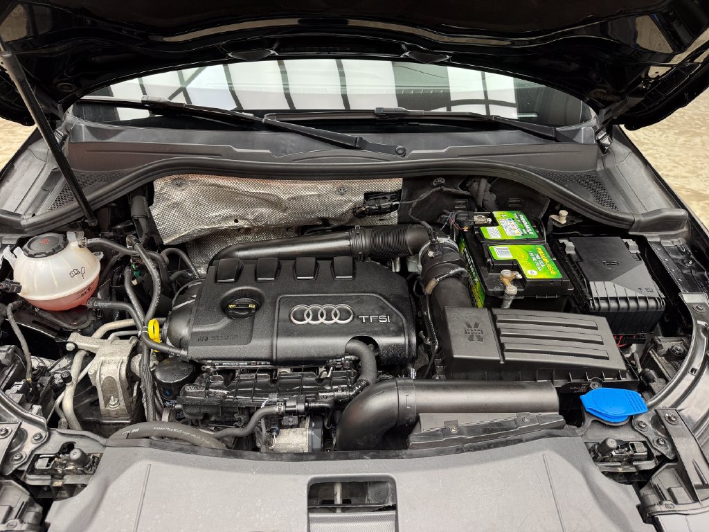 Used 2018 Audi Q3 2.0T Premium Plus w/ Premium Plus Package AWD/4WD image 28
