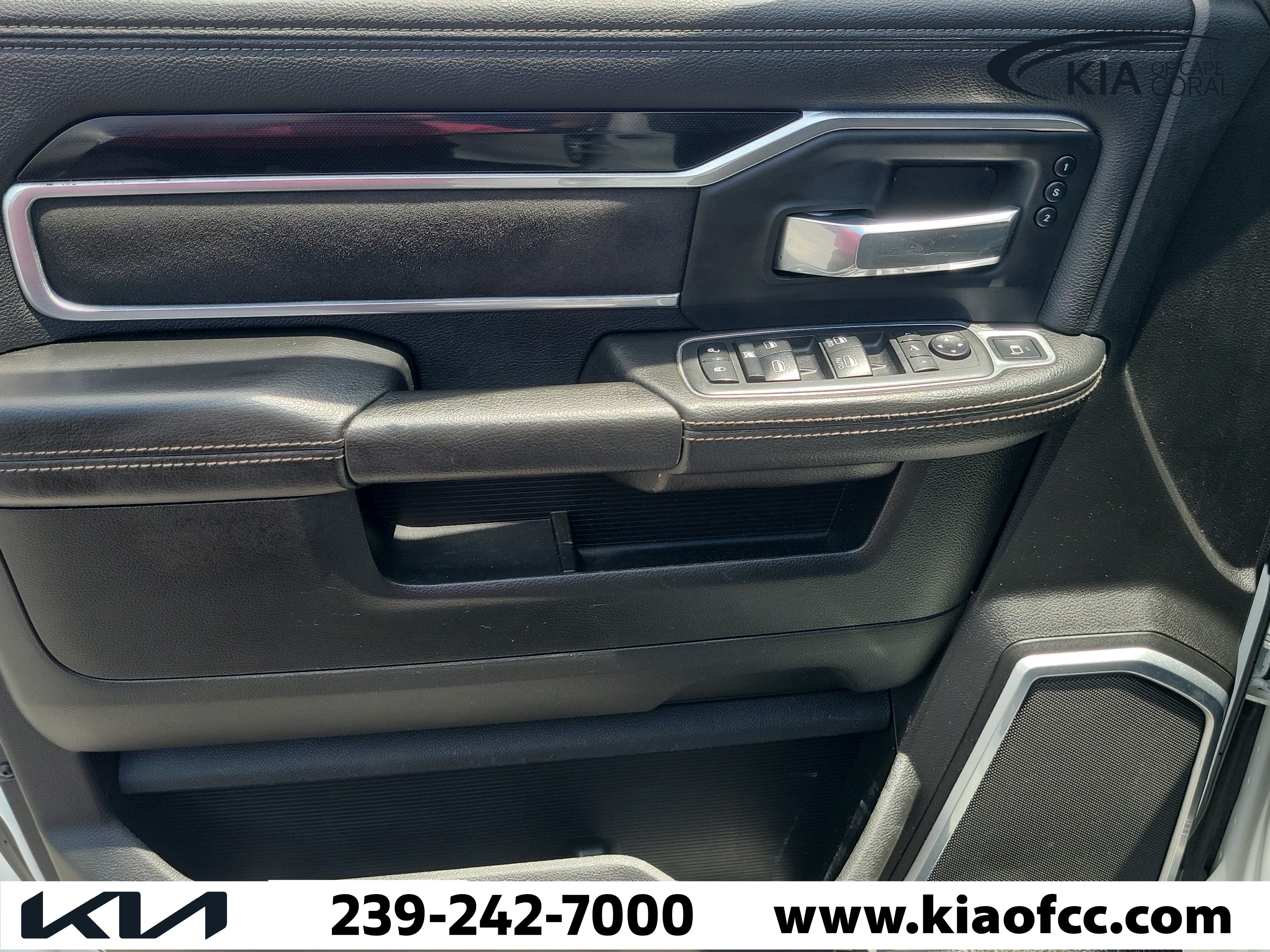 Used 2020 RAM 3500 Laramie AWD/4WD image 23