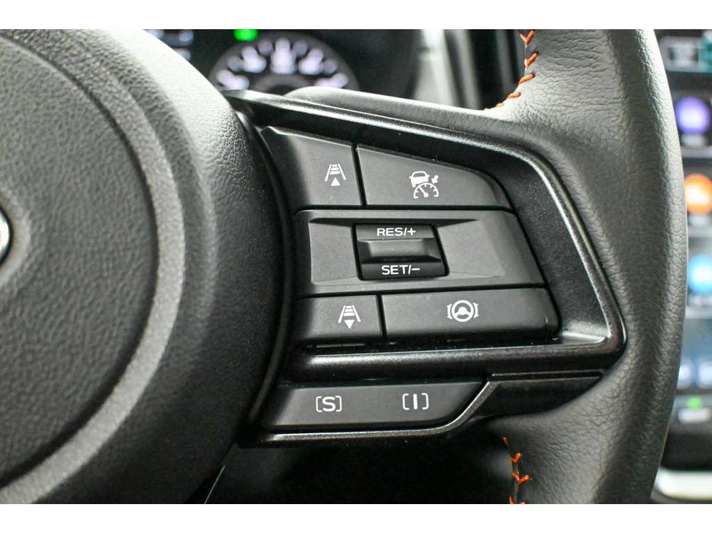 Used 2025 Subaru Crosstrek 2.5i Limited w/ Crosstrek Mirror Package image 23