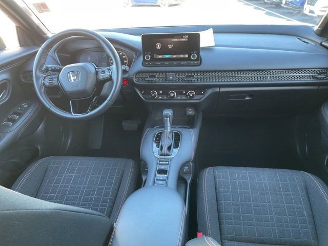 Used 2023 Honda HR-V Sport image 7
