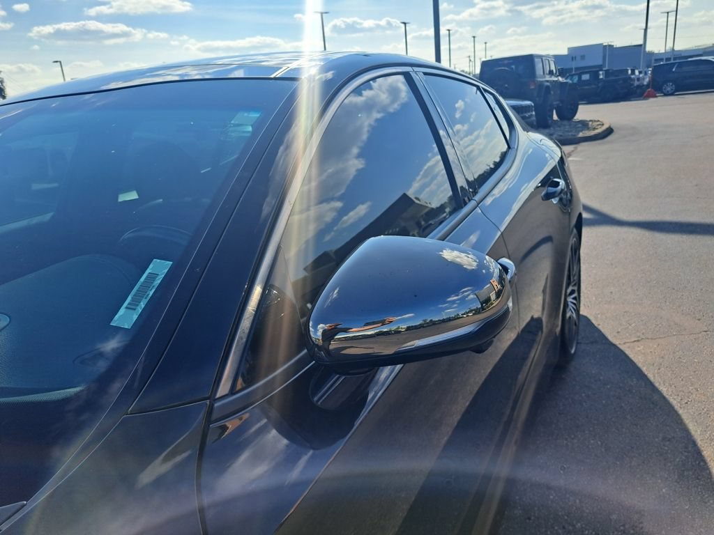 Used 2022 Kia Stinger GT2 AWD/4WD image 40