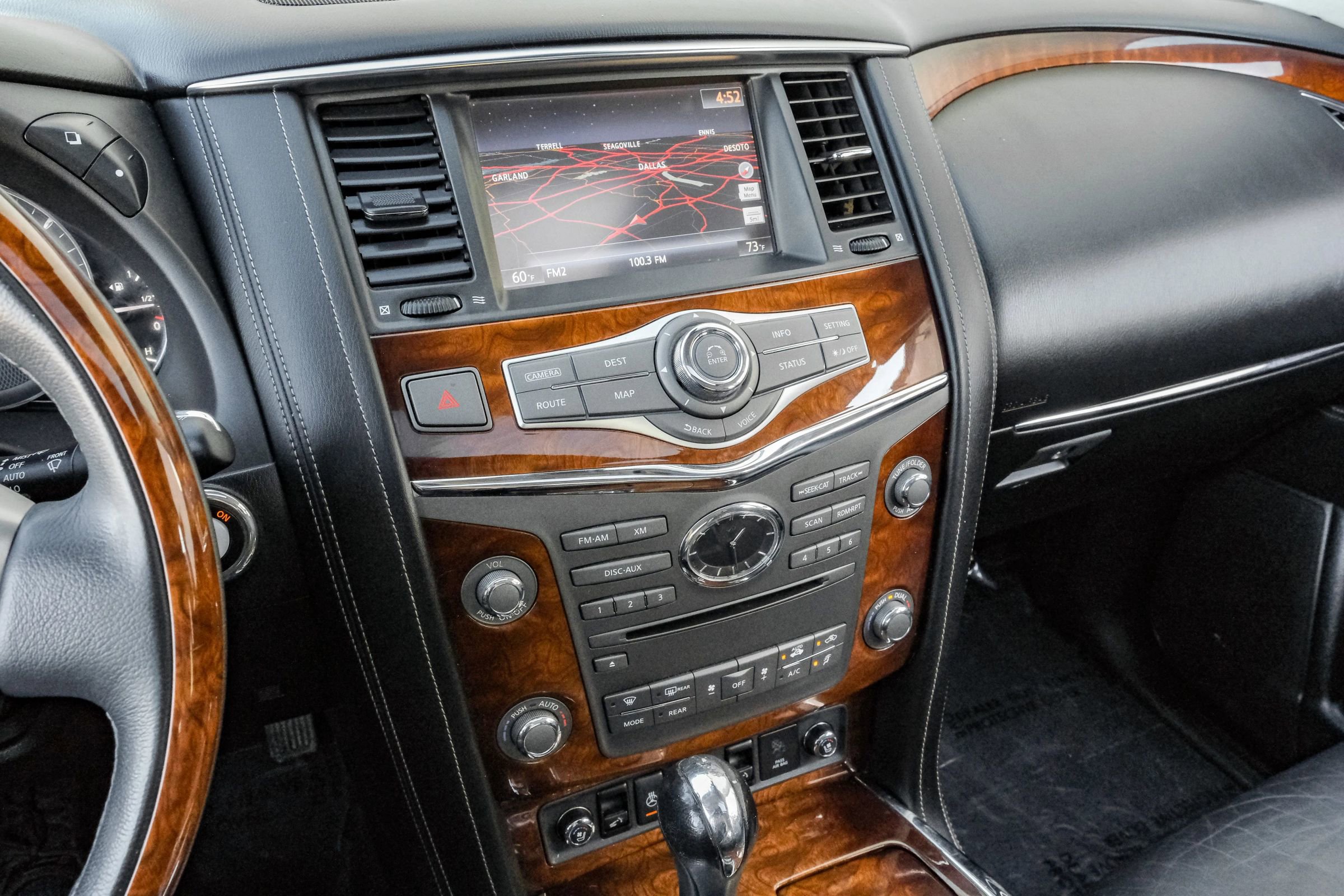 Used 2016 INFINITI QX80 4WD w/ Deluxe Technology Package image 30