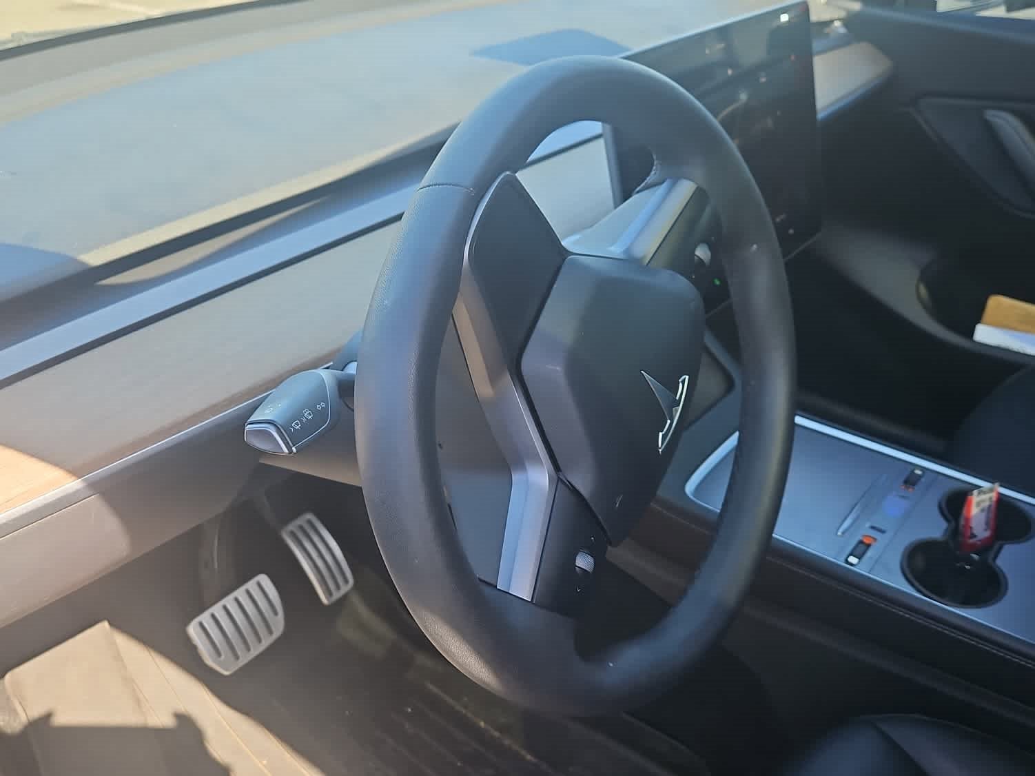 Used 2022 Tesla Model Y Performance image 2