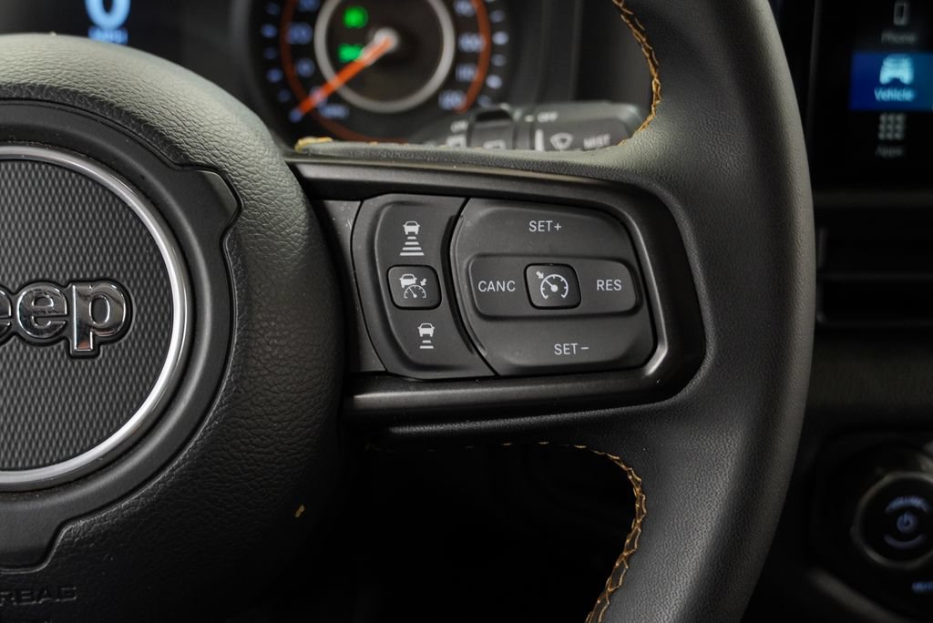 Used 2024 Jeep Wrangler Unlimited Sport AWD/4WD image 40