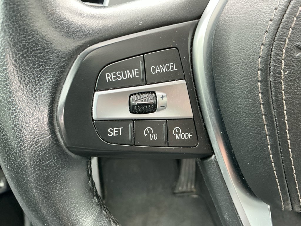 Used 2025 BMW X5 xDrive50e AWD/4WD image 21