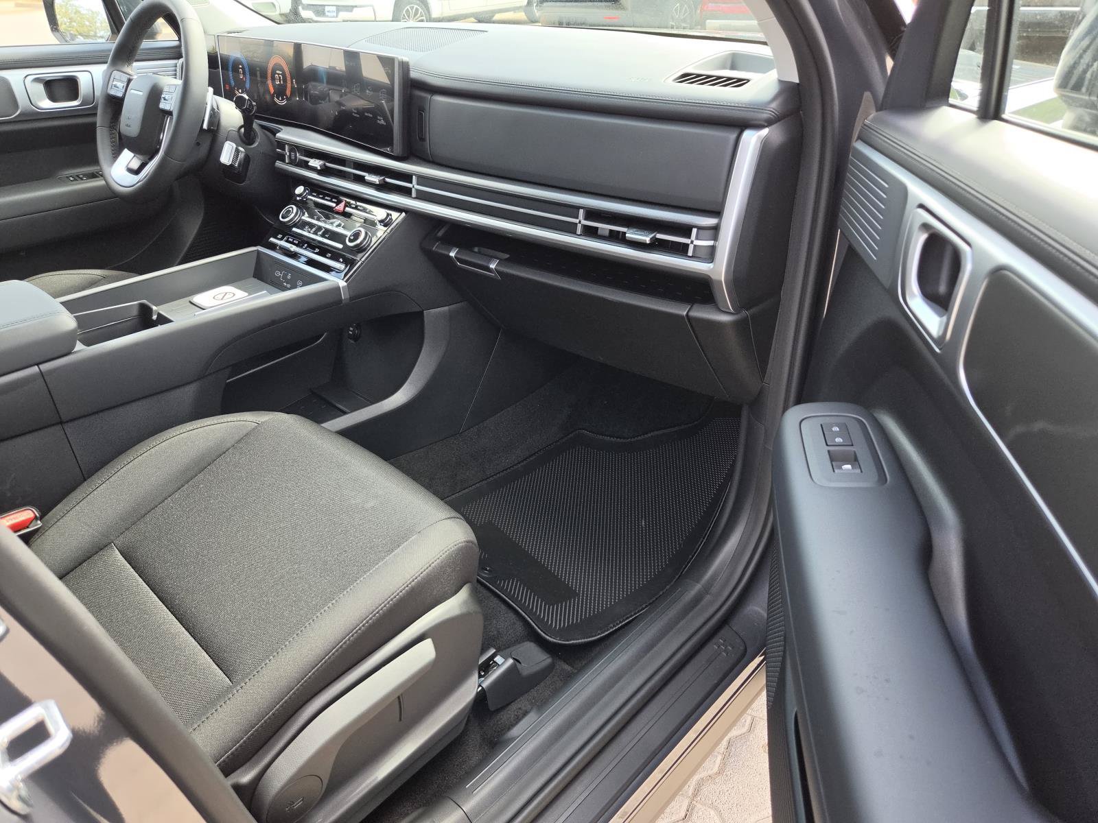 New 2027 Hyundai Santa Fe SE FWD image 7