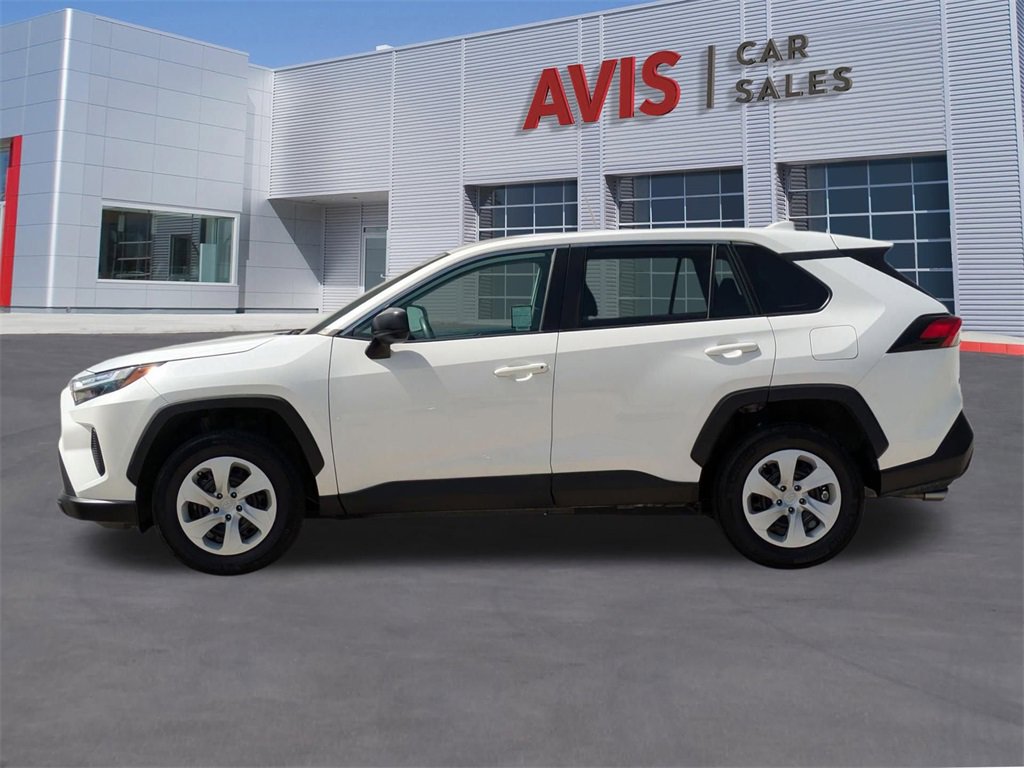 Used 2024 Toyota RAV4 LE image 10