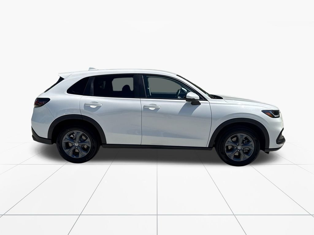 Certified 2026 Honda HR-V LX image 9