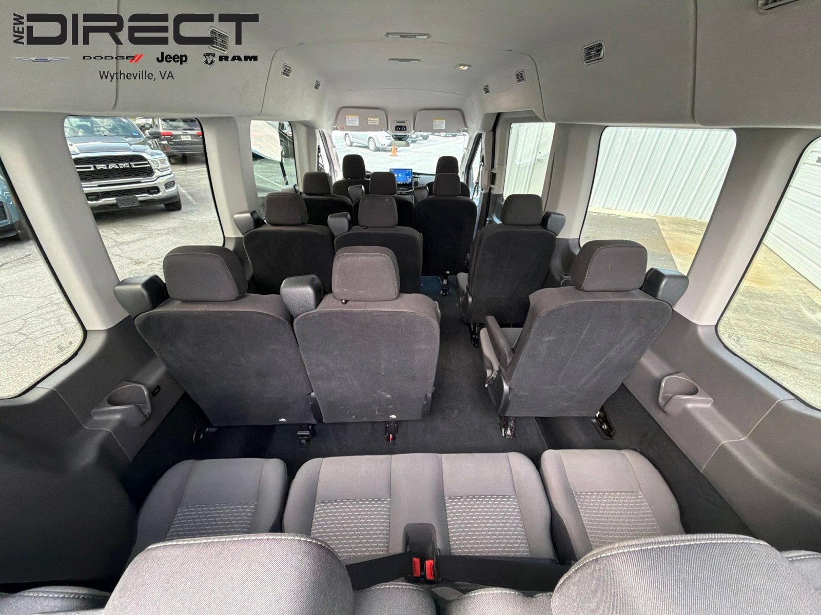 Used 2025 Ford Transit 350 XLT RWD image 18