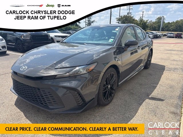 Used 2025 Toyota Camry SE